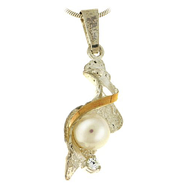 Silver and Gold Pendant