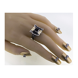 Royal ring